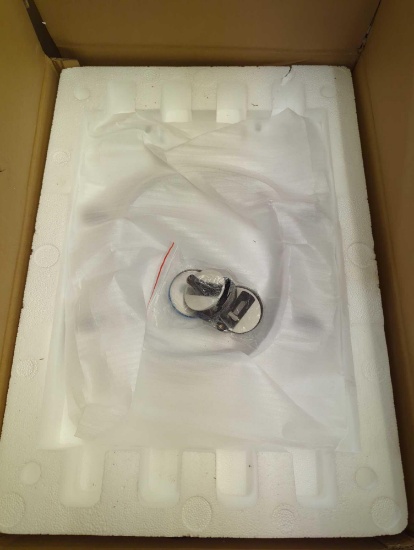 SWISS MADISON ST TOPEZ ELONGATED TOILET BOWL ONLY IN GLOSSY WHITE, APPEARS TO BE NEW IN OPEN BOX