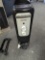 Pelonis 1,500-Watt Oil-Filled Radiant Electric Space Heater with Thermostat? ?Appears to be Used