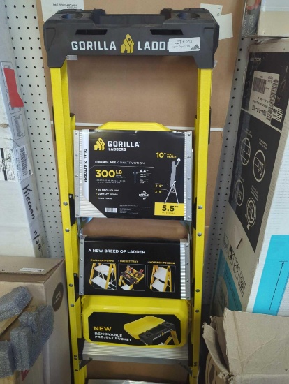 Gorilla Ladders 5.5 ft. (10 ft. Reach) Fiberglass Dual Platform Ladder, XL Steps, Removable Project