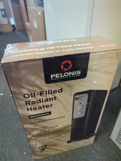 Pelonis 1,500-Watt Oil-Filled Radiant Electric Space Heater with Thermostat Appears to be Used