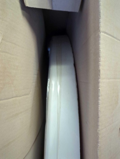Delta Foundations 38 in. L x 38 in. W Corner Shower Pan Base with Corner Drain in White?, Appears to