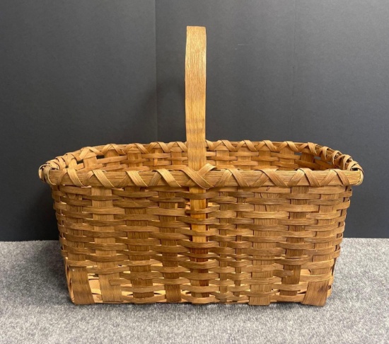 Handwoven Basket FREE STS