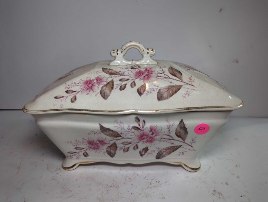 (LR) ANTIQUE CERAMIC COVERED DISH, FLORAL DESIGN, WHITE WITH GOLD TRIM, UNIT DISPLAYS SOME CHIPS AND