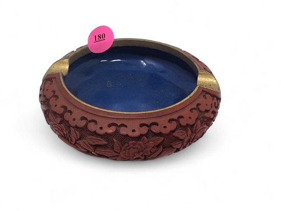 (LR) VINTAGE CHINESE CARVED CINNABAR LACQUER BLUE ENAMEL BRASS TRIM ASH TRAY. FLORAL DETAILING. IT