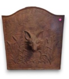 ANTIQUE CAST IRON FIRE GRATE, HAS A FOX HEAD FRONT AND CENTER, IN EXCELLENT CONDITION, 23