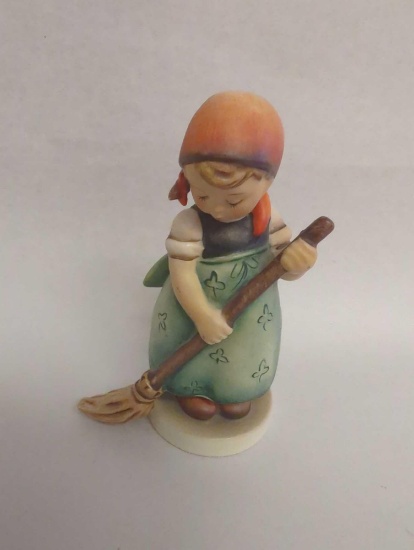 Hummel Figurine by Goebel, #171, "Little Sweeper", 4.5" H, Retail Price $54, Appears to be in Good