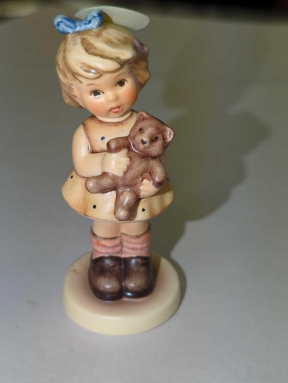 Hummel Manufaktur Hummel Figurine My Teddy Bear, Original MI Hummel Collection, Appears to be in
