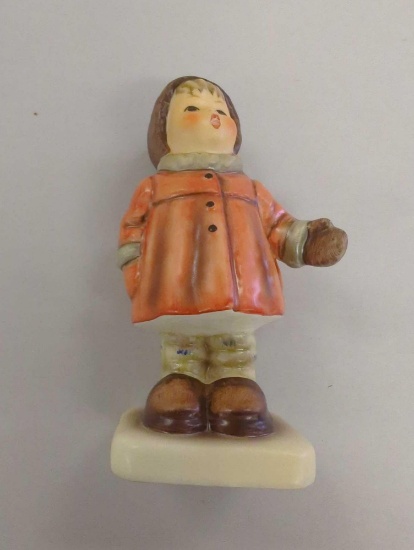 Hummel Figurine by Goebel, #476, "Winter Song", 4" H, Retail Price $141, Appears to be in Good