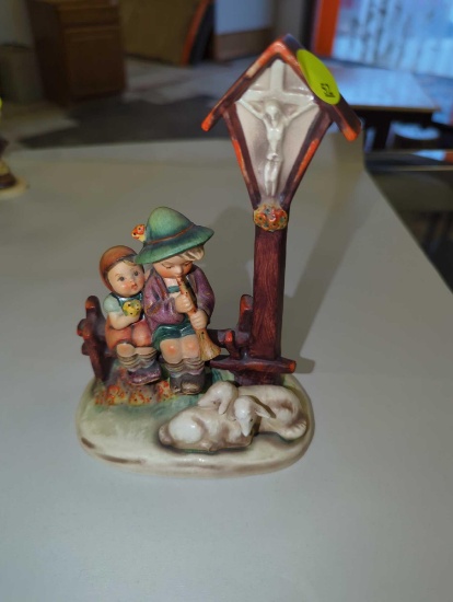Wayside Devotion" Goebel Hummel Figurine #28/III TMK3 Jesus Shrine In The Woods, Appears to be in