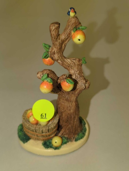 APPLE TREE Hummel Figurine 4.75" NEW IN BOX Porcelain hand painted made Germany, Appears to be in