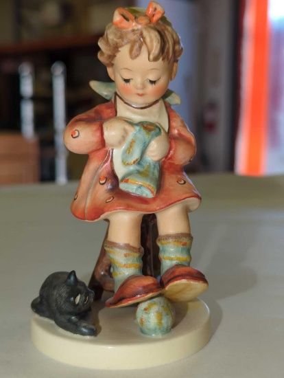 Hummel Goebel Germany Porcelain Collectible Figurine Mother's Helper, Measure Approximately 5 inches