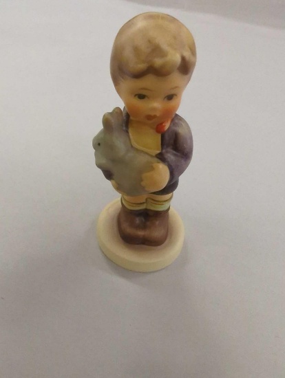 Hummel Figurine by Goebel, #2049/B, "My Best Friend", 3.5" H, Retail Price $50, Appears to be in
