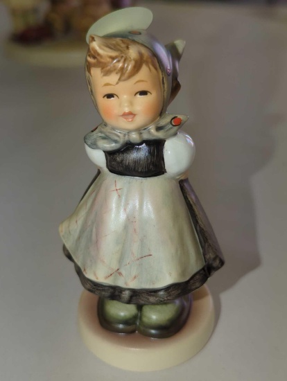 1988 Hummel Figurine - All Smiles - Goebel - Daughter / Girl, 498, Limited Edition No. 04225 of