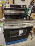 Samsung 6.3 cu. ft. Smart Freestanding Electric Range with Steam Clean in Stainless Steel, Appears
