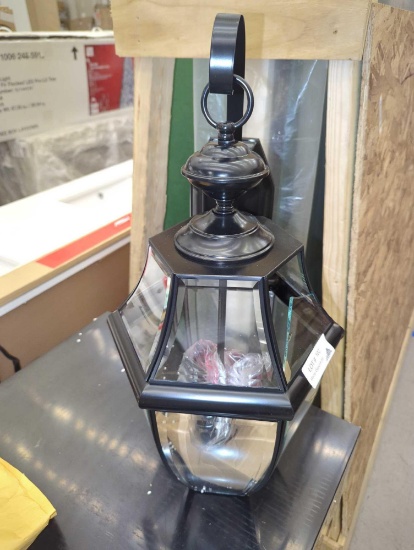 3 Light Lancaster Sea Gull Lighting Outdoor Wall Lantern, Retail Price $125, Appears to be Used, No
