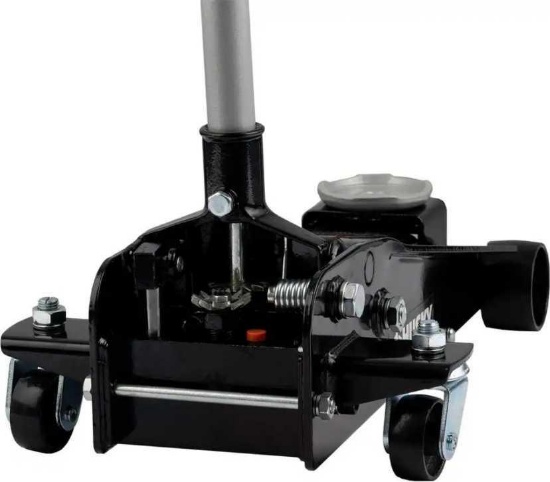 Husky 3-Ton Floor Garage Car Jack, Model HD00107, Retail Price $139, Appears to be New in the Box