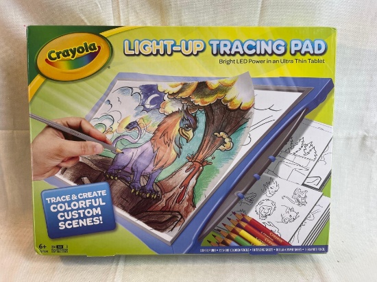 Crayola light up tracing pad. LED tablet for drawing and tracing. Brand new unopened.