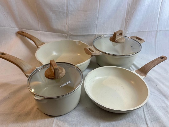 Set of Carote nonstick ware with wooden handles