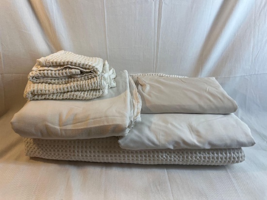 Linens lot - beige sheets, blankets