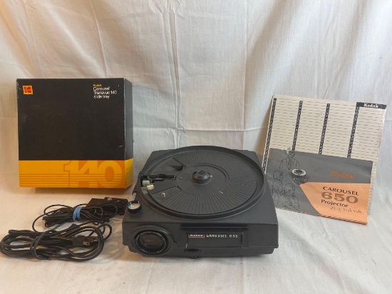 Kodak Carousel 650 Projector with manual and slide tray