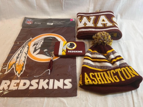 Washington Redskins lot - flag, wallet, scarf and knit hat