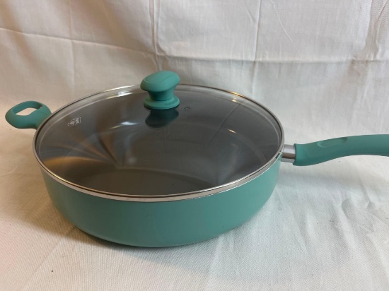 Green Life frying pan and lid....