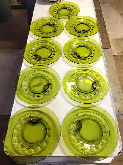 Vintage Green Snack Plates $2 STS