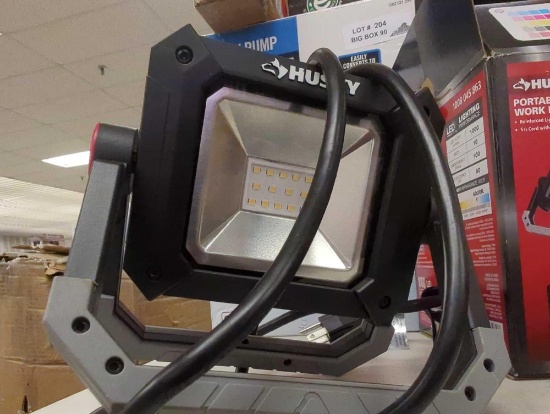 Husky 1000 Lumens LED Portable Work Light, Appears to be Used Retail Price Value $20, Sold Where Is