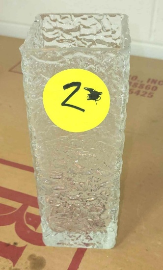 Clear Vase $1 STS