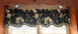 Double Window Valance $1 STS