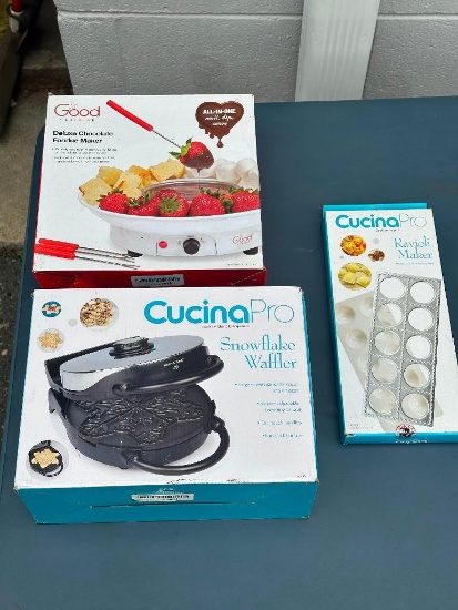 Combo Lot- 3 Cooking Items ( Unclaimed Freight, Overstock, Return Merchandise)