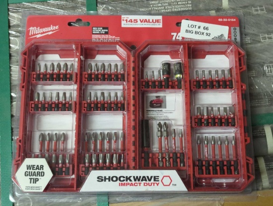Milwaukee SHOCKWAVE Impact Duty Alloy Steel Screw Driver Bit Set (74-Piece), Appears to be New in