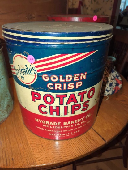 (DR) HYGRADE'S GOLDEN CRISP POTATO CHIPS TIN WITH LID, APPROXIMATE DIMENSIONS - 13" H X 12.5" W, TIN