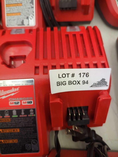 (No Battery) Milwaukee M18 18-Volt Lithium-Ion XC Charger, Appears to be New Out of the Package