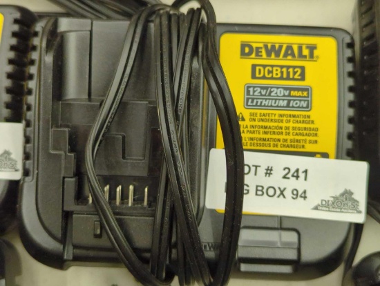 (No Battery) DEWALT Lithium Ion 12V to 20V MAX Charger, Appears to be New Out of the Box Retail