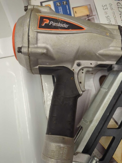 (Used) Paslode Pneumatic 3-1/2 in. 30 degree Air Corded PowerMaster Plus Clipped-Head Framing