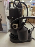 Everbilt 1/2 HP Aluminum Sump Pump Tether Switch, Appears to be New in Open Box Retail Price Value