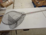 Vintage large metal fishing net. Comes as is shown in photos. Appears to be used. 19.5