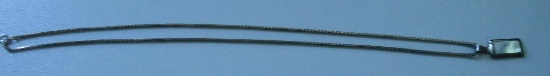 925 CHAIN WITH MOTHER OF PEARL CHARM ALL ITEMS ARE SOLD AS IS, WHERE IS, WITH NO GUARANTEE OR