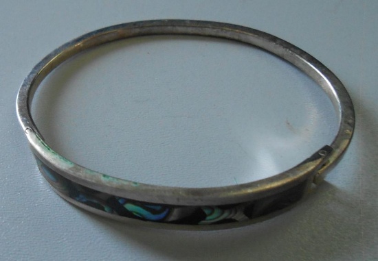 ALPAC MEXICO BANGLE BRACELET WITH BEAUTIFUL STONES ALL ITEMS ARE SOLD AS IS, WHERE IS, WITH NO