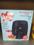 So Yummy Bella Mini 2QT Air Fryer  Open Box