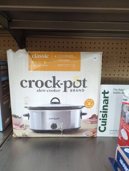 Crock-Pot 9-Quart Slow Cooker in Open Box