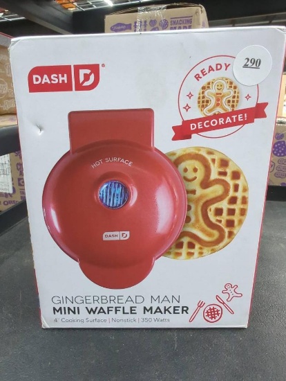 Dash Gingerbread Man Mini Waffle Maker
