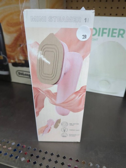 Mini Steamer with Compact Body