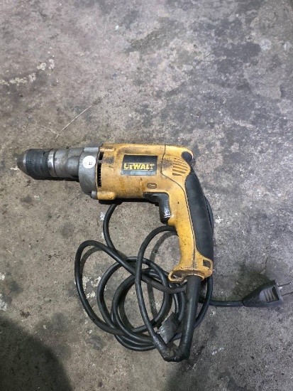 DeWalt DW236 1/2-Inch VSR Drill, Tested Working