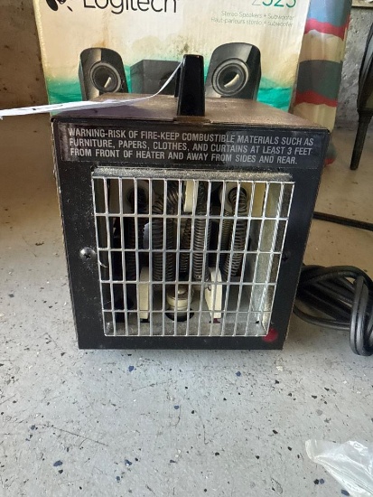 Vintage Wood Panel Electric Space Heater With Metal Grill and Handle