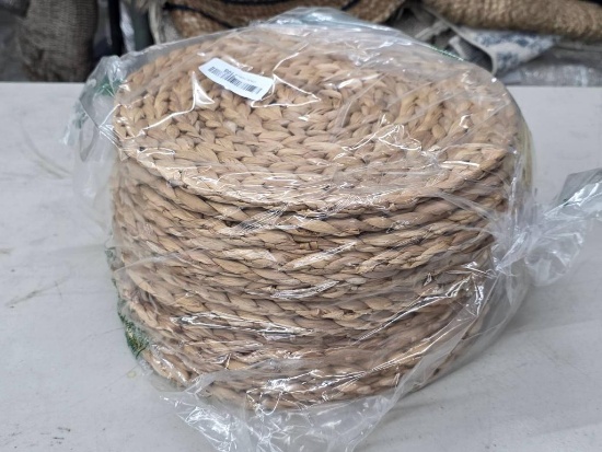 14 Woven Place Mats in Natural Fiber