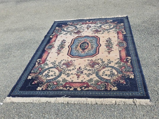 Handmade Persian-Style Area Rug with Floral Motifs and Fringe