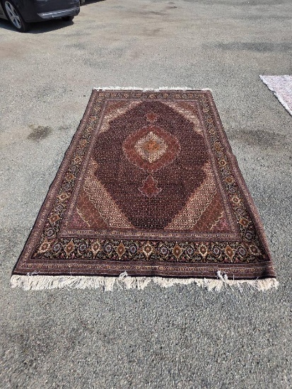 Handwoven Rug with Ornate Border Design, 119 x 77