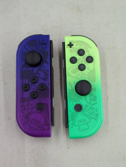 Nintendo Switch Splatoon-Themed Joy-Con Controllers in Open Package